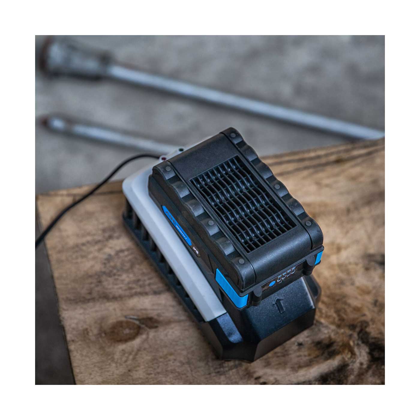 Mac Allister Power Tool Battery 2Ah Li-ion 36V MB3620-Li Compact Lightweight - Image 2