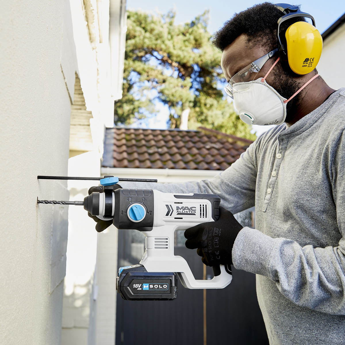 Mac Allister Rotary Hammer Drill Cordless Variable Speed SDSTTI871SDS Body Only - Image 2