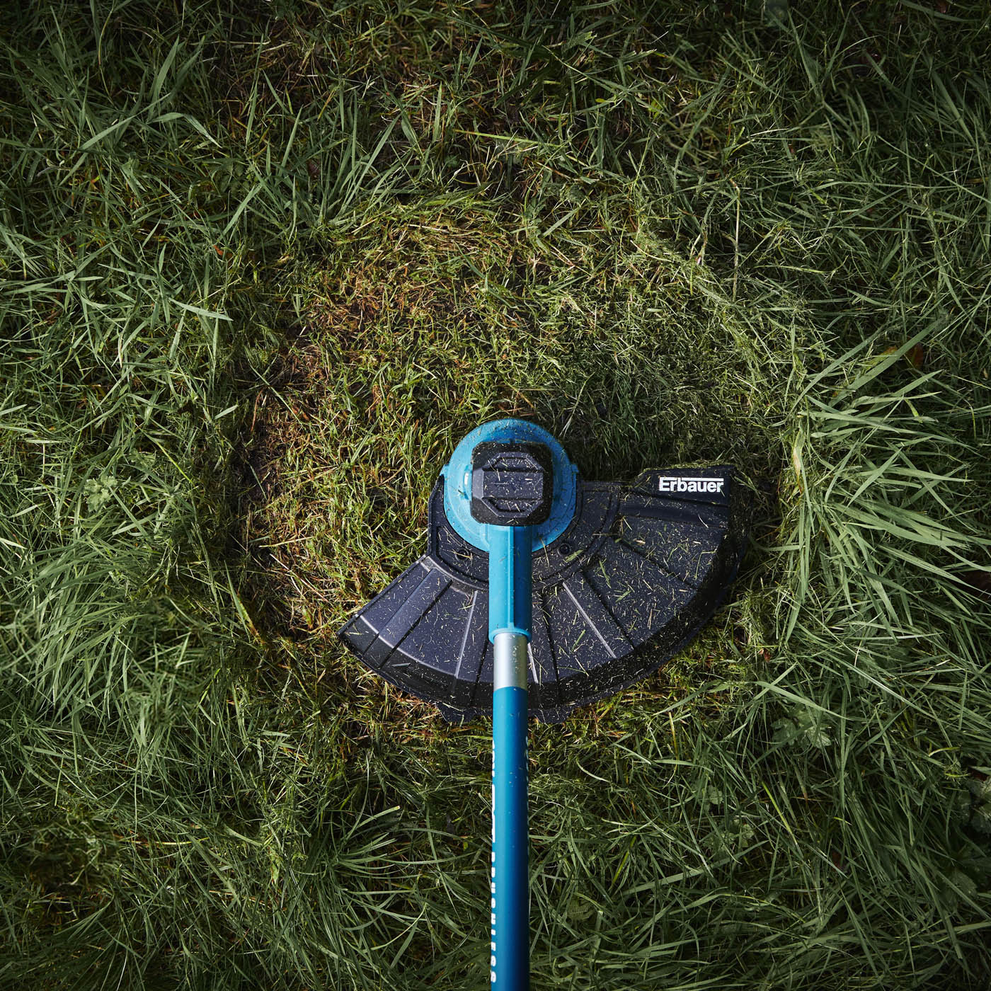 Erbauer Grass Trimmer EB18V Cordless Adjustable Ergonomic Handle 18V Li-Ion 33cm - Image 6