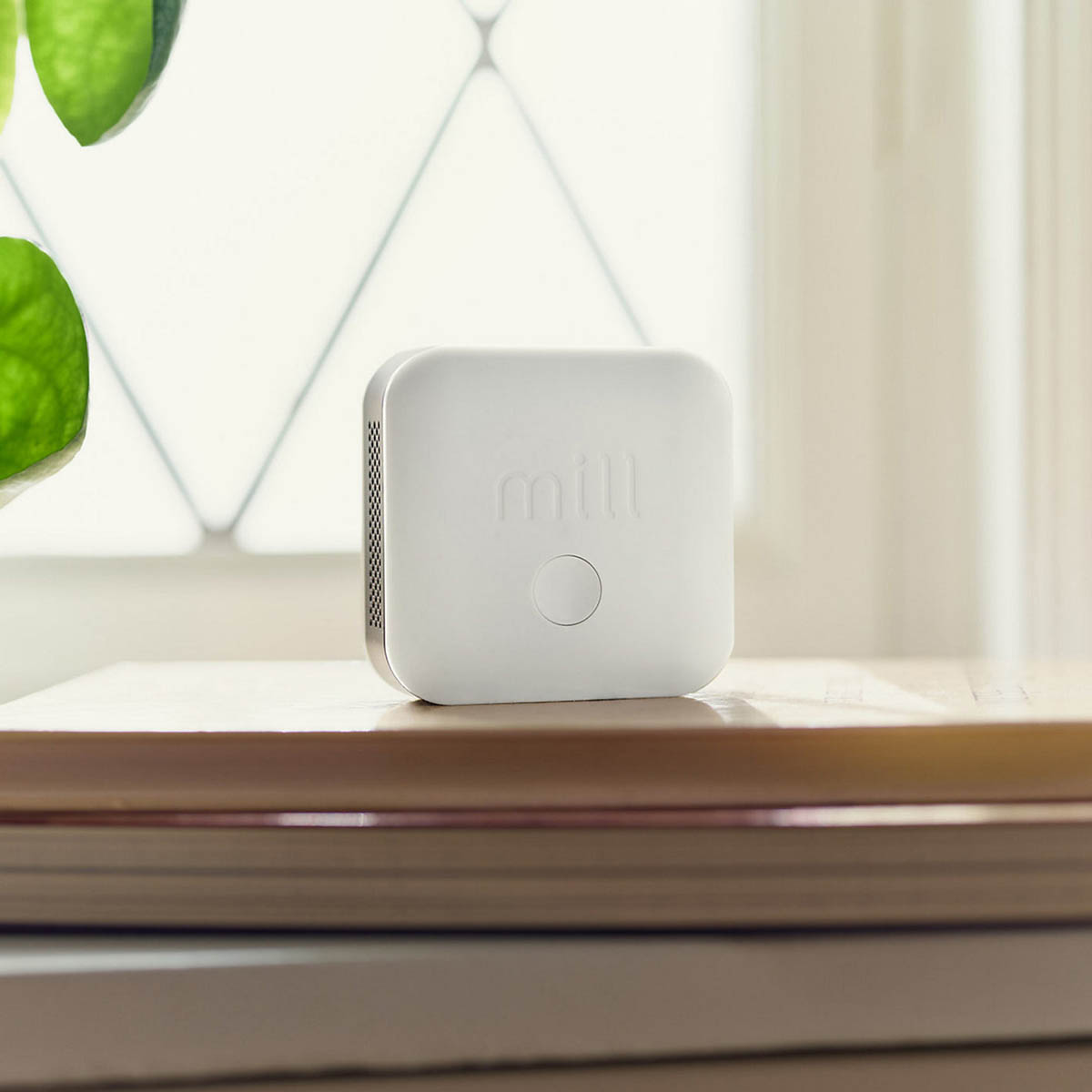 Smart Air Quality Monitor Sensor Temperature Humidity Wireless App Control WiFi - Image 2