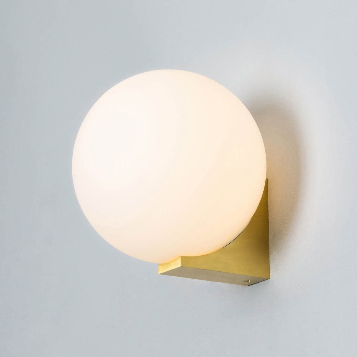 LED Wall Light Frosted Glass Metal Globe Bathroom Satin Brass Elegant G9 28W - Image 1