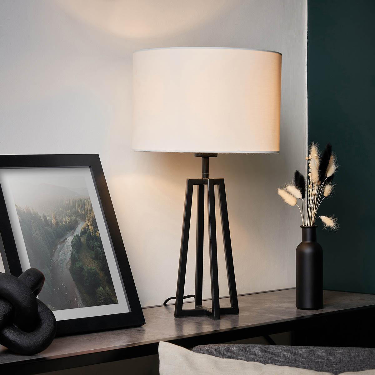 Inlight Table Lamp Natural Round Drum Matt Black Frame Modern Minimalist - Image 1