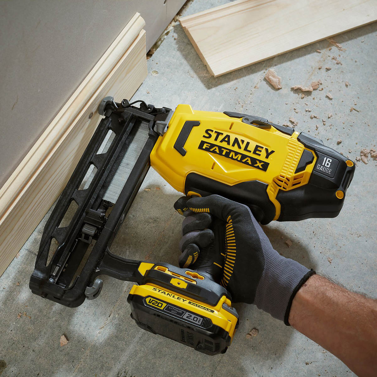 Stanley FatMax Nail Gun Second Fix Cordless 16 Gauge 18V 64mm 2 x 2Ah Li-ion - Image 2