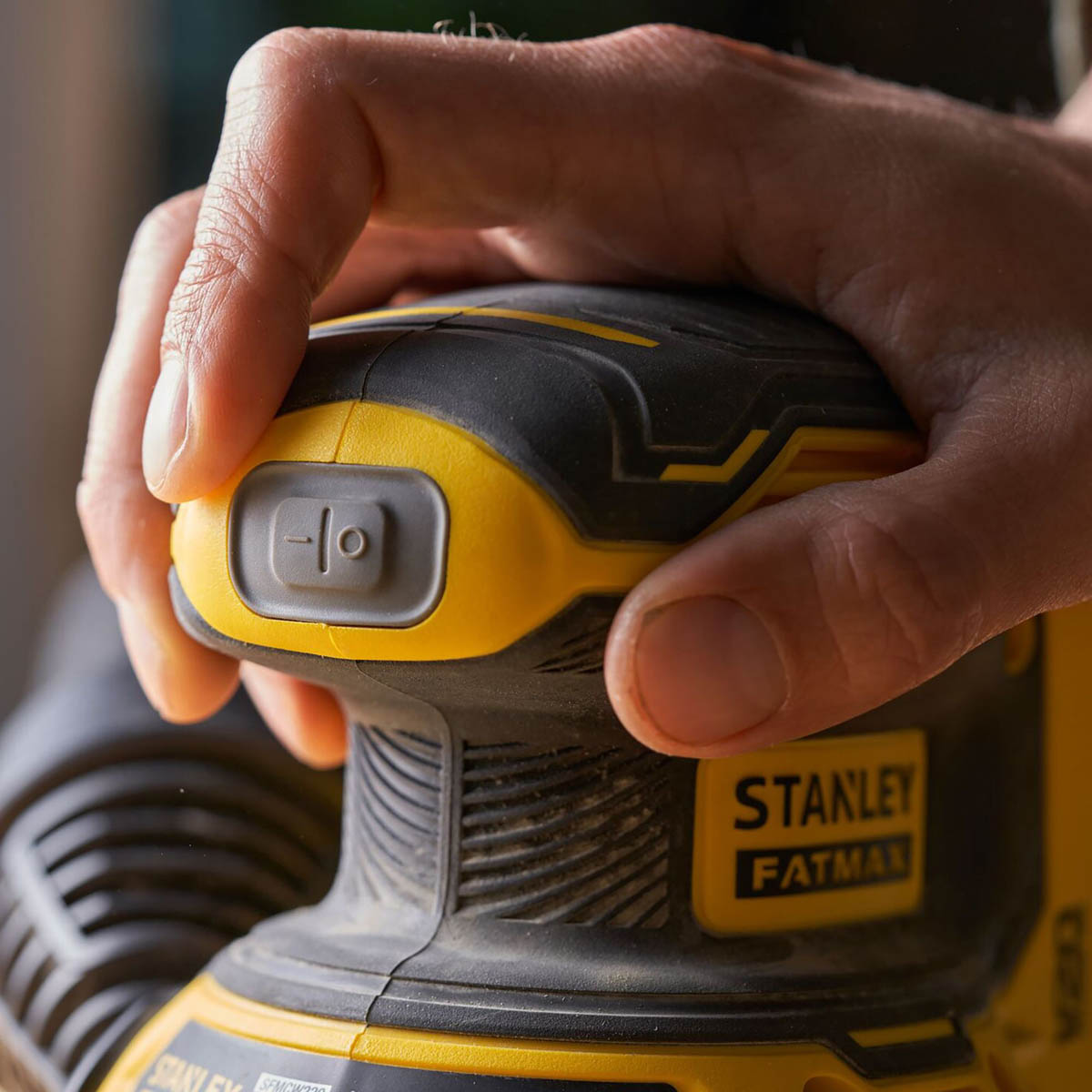 Stanley FatMax Random Orbit Sander V20 Cordless SFMCW220D1S 18V 125mm 2 Li-ion - Image 6