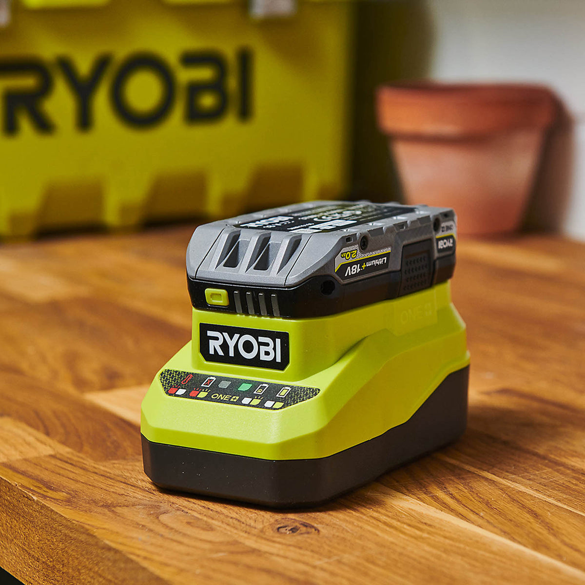 Ryobi Battery With Charger 18V 2Ah Li-Ion ONE+ RC18120A Compact Portable - Image 2