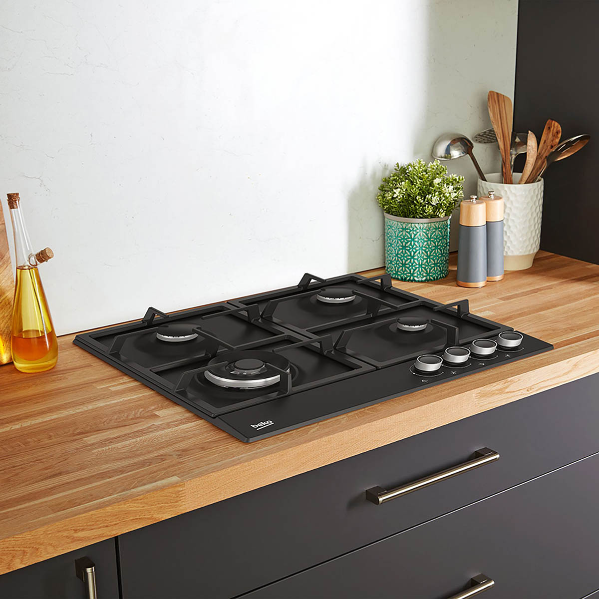 Beko Gas Hob HIAW164225SB Built In Black 4 Burner Knob Auto-Ignition 58cm - Image 2