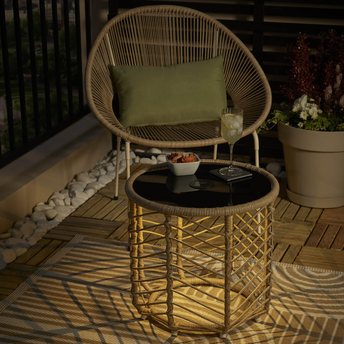 Omalos Garden Side Table Rattan Effect Beige Round Solar-Powered Outdoor - Image 3