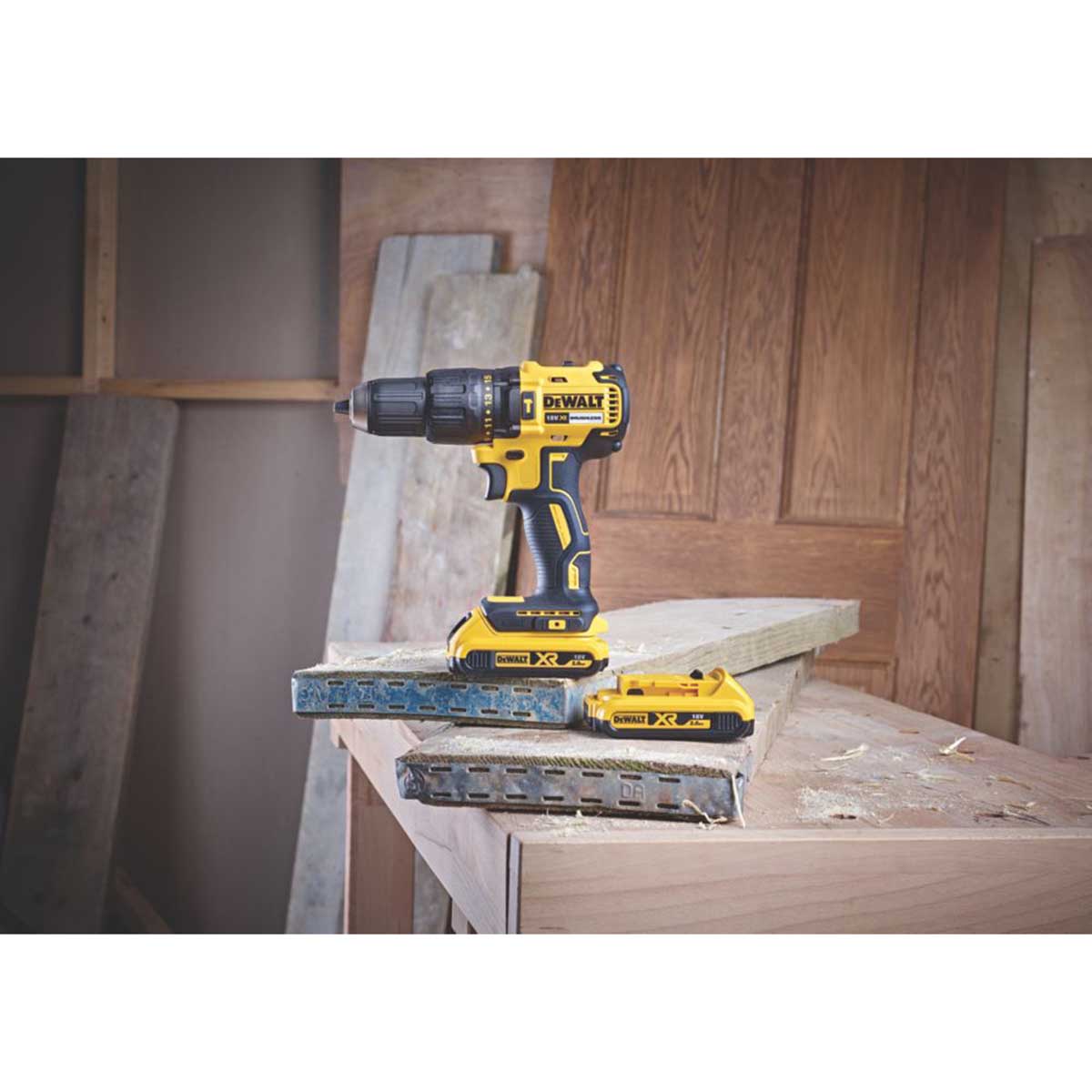 DeWalt Combi Drill Cordless DCD778D2-SFGB Brushless 18V 2 x 2Ah Li-Ion XR - Image 5