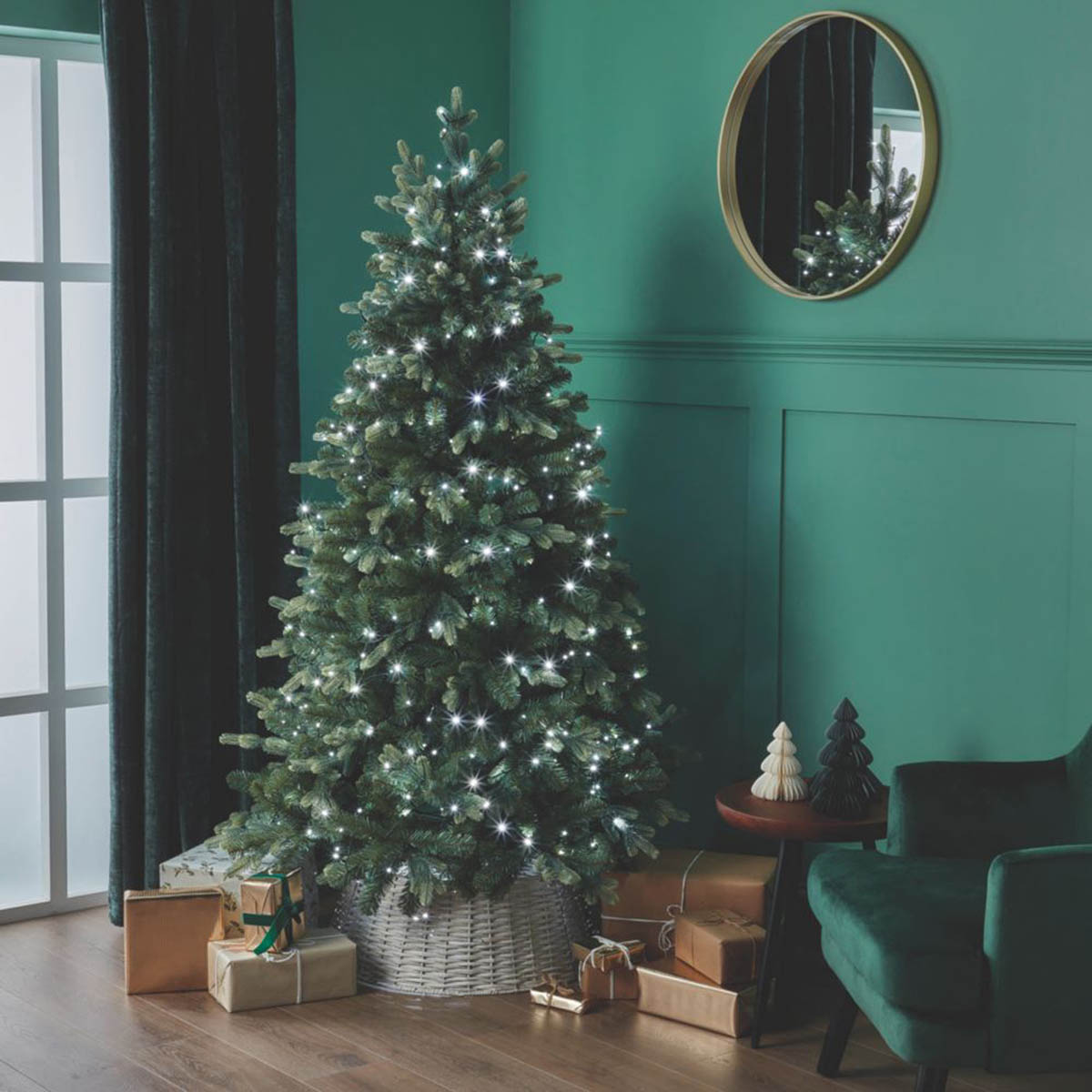 Christmas String Lights 1500 LED Ice White 8 Functions Indoor Outdoor Timer - Image 4