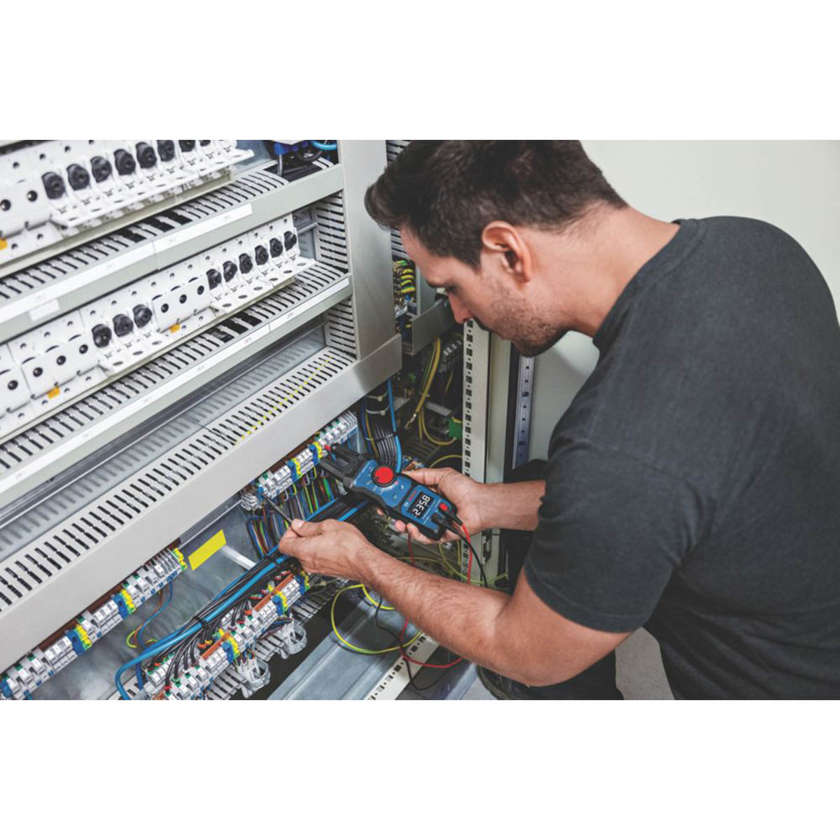 Bosch AC/DC Fork Meter 1000V Open Jaw Auto-Function Detection - Image 6
