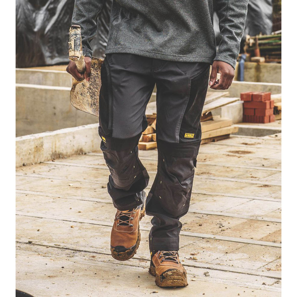 DEWALT Waterford Work Trouser Grey/Black 32" W 31" L - Image 3