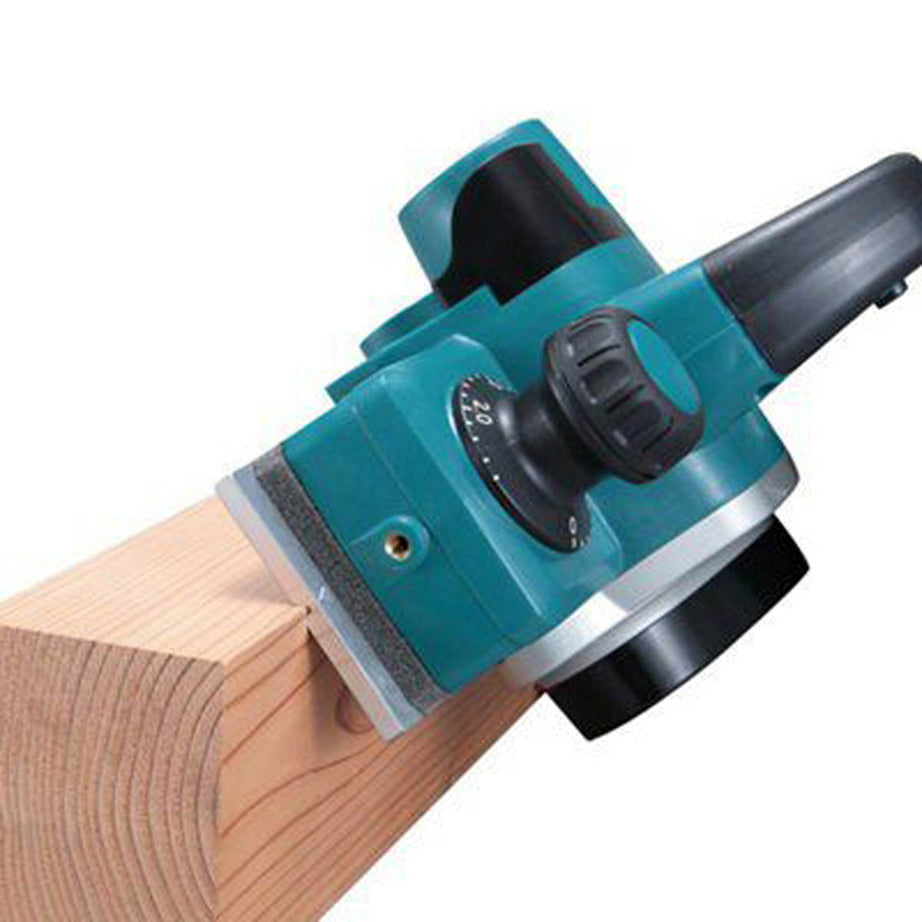 Makita Corded Planer 9mm KP0800 620W 240V - Image 3