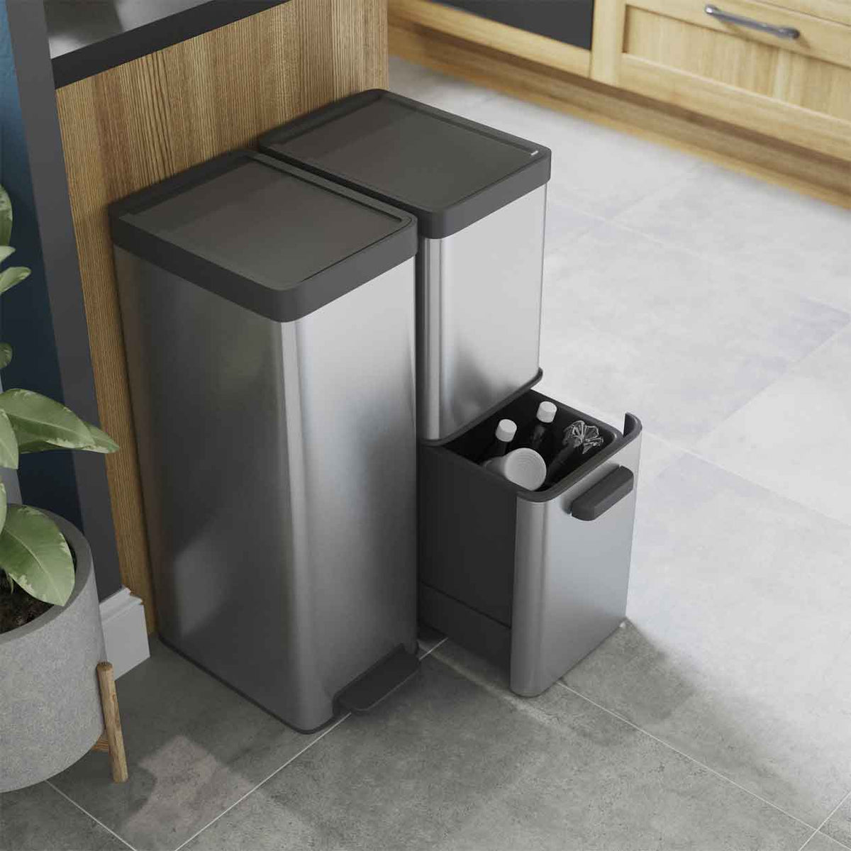 GoodHome Kitchen Bin Kora Brushed Anthracite Metal & Plastic Freestanding 15L - Image 6