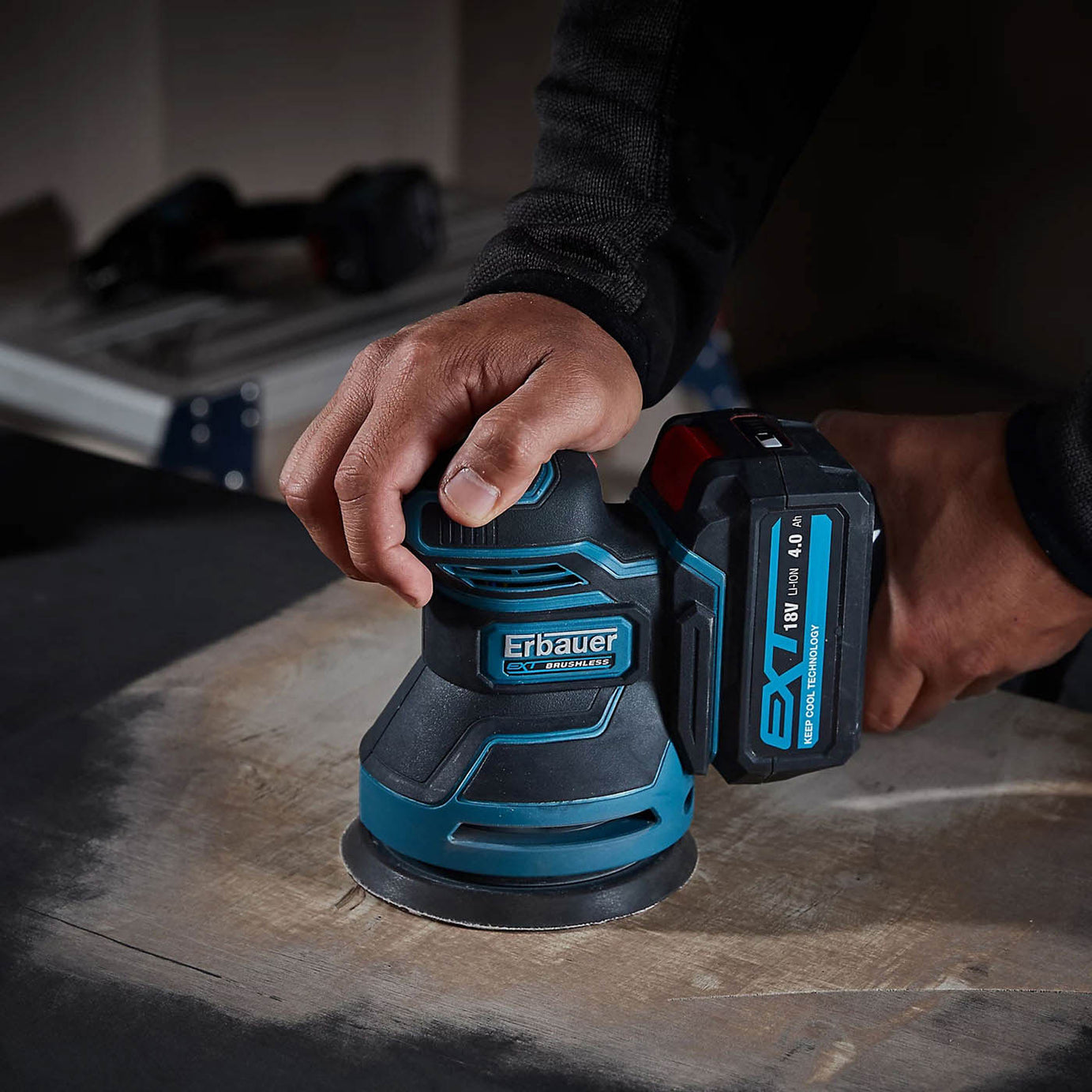 Erbauer Random Orbit Sander Cordless 18V ERO18-Li Variable Speed Body Only - Image 3