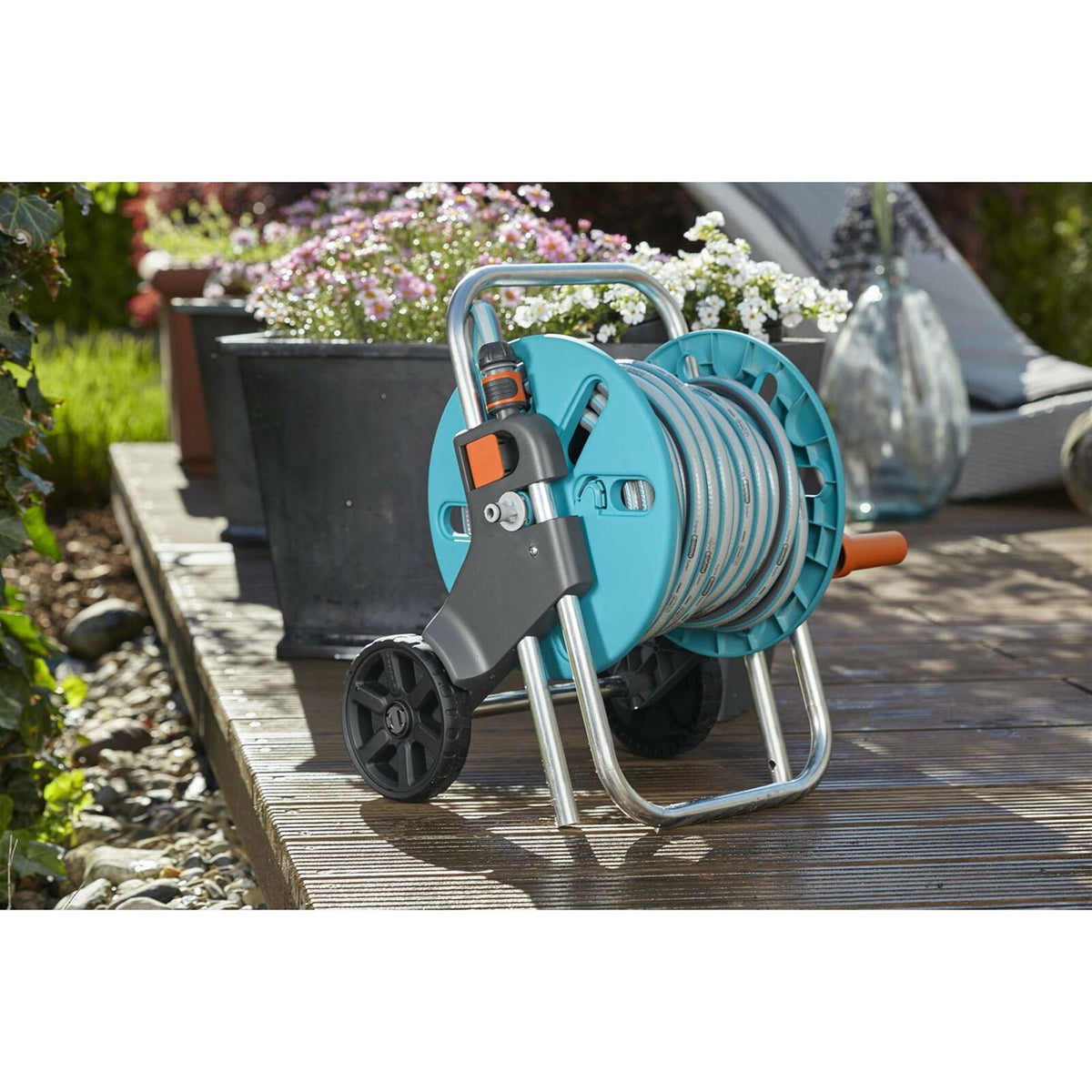 Gardena AquaRoll Trolley S Hose Pipe Set 20m - With System Parts And Lance Spray - Image 2
