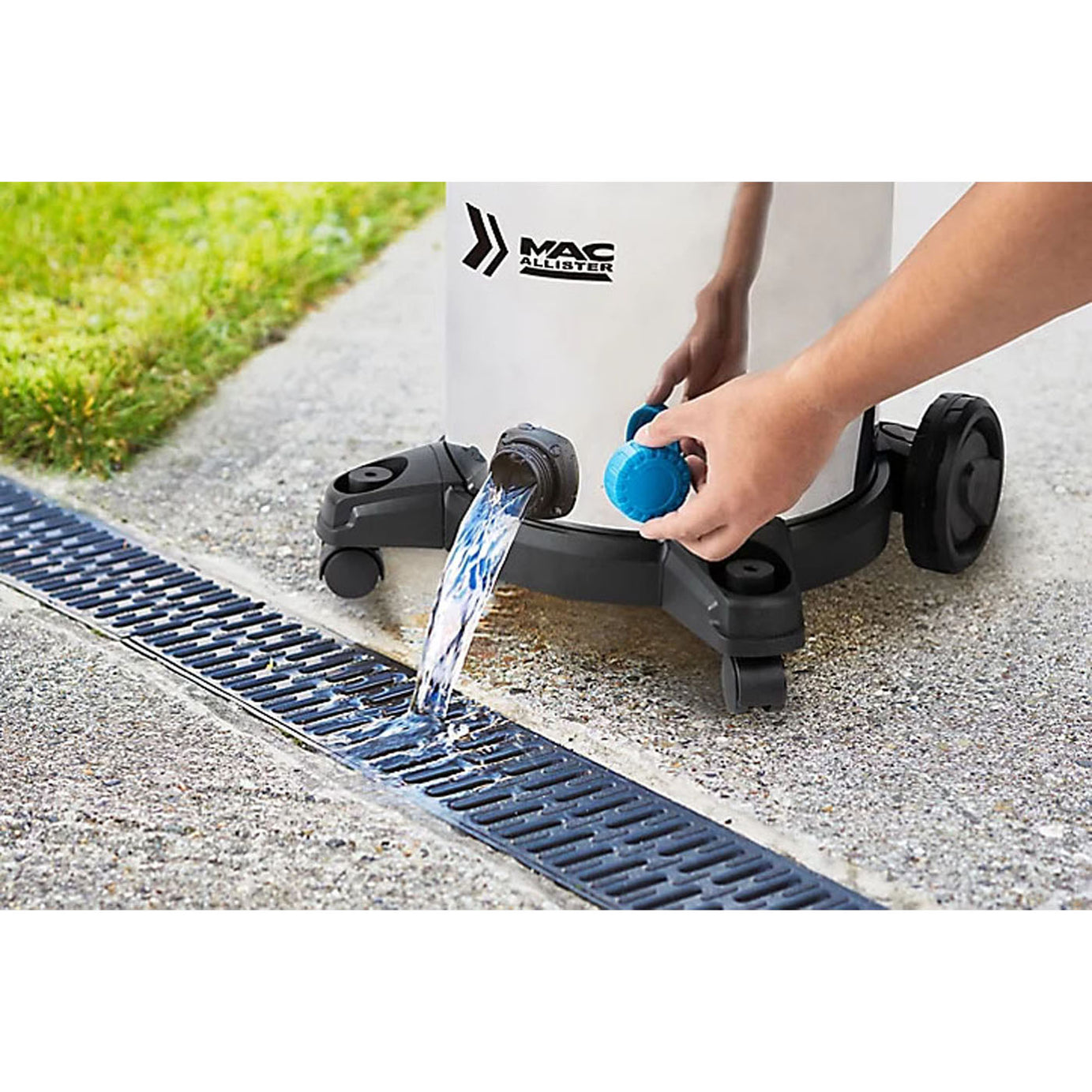 Mac Allister Wet And Dry Vacuum Cleaner Electric MWDV30LA Portable 30L 1400W - Image 4