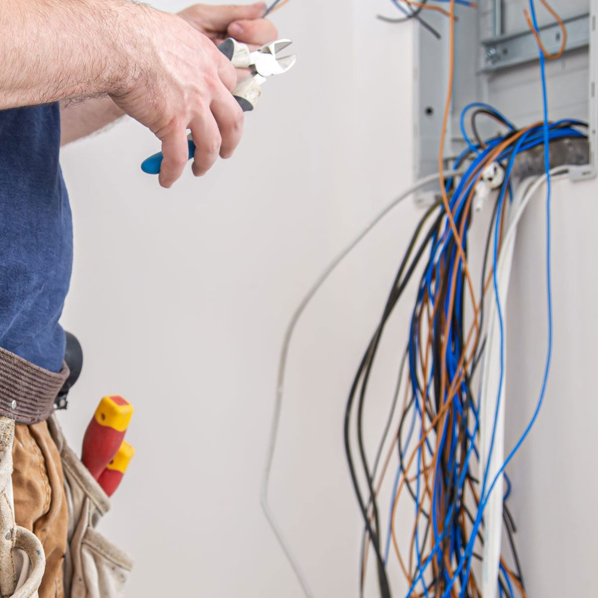 Prysmian Cable FP200 White 2 Core Fire Resistant 1.5mm² Flexible Drum 50m - Image 4