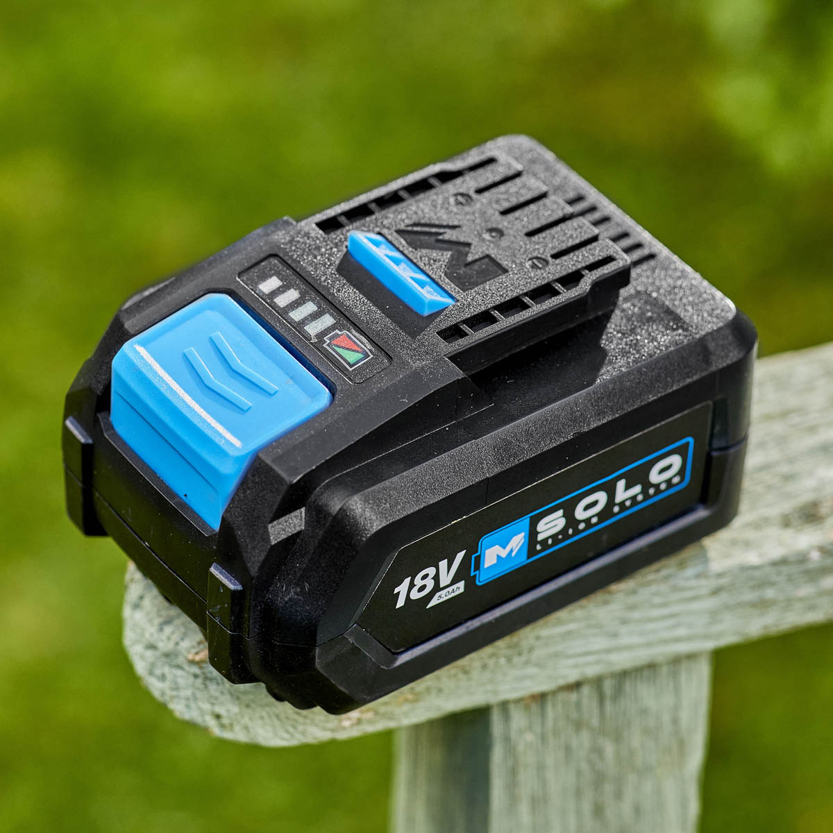 Mac Allister Power Tool Battery Solo 18V 5Ah Li-ion MBAT18-5 Charge Indicator - Image 4