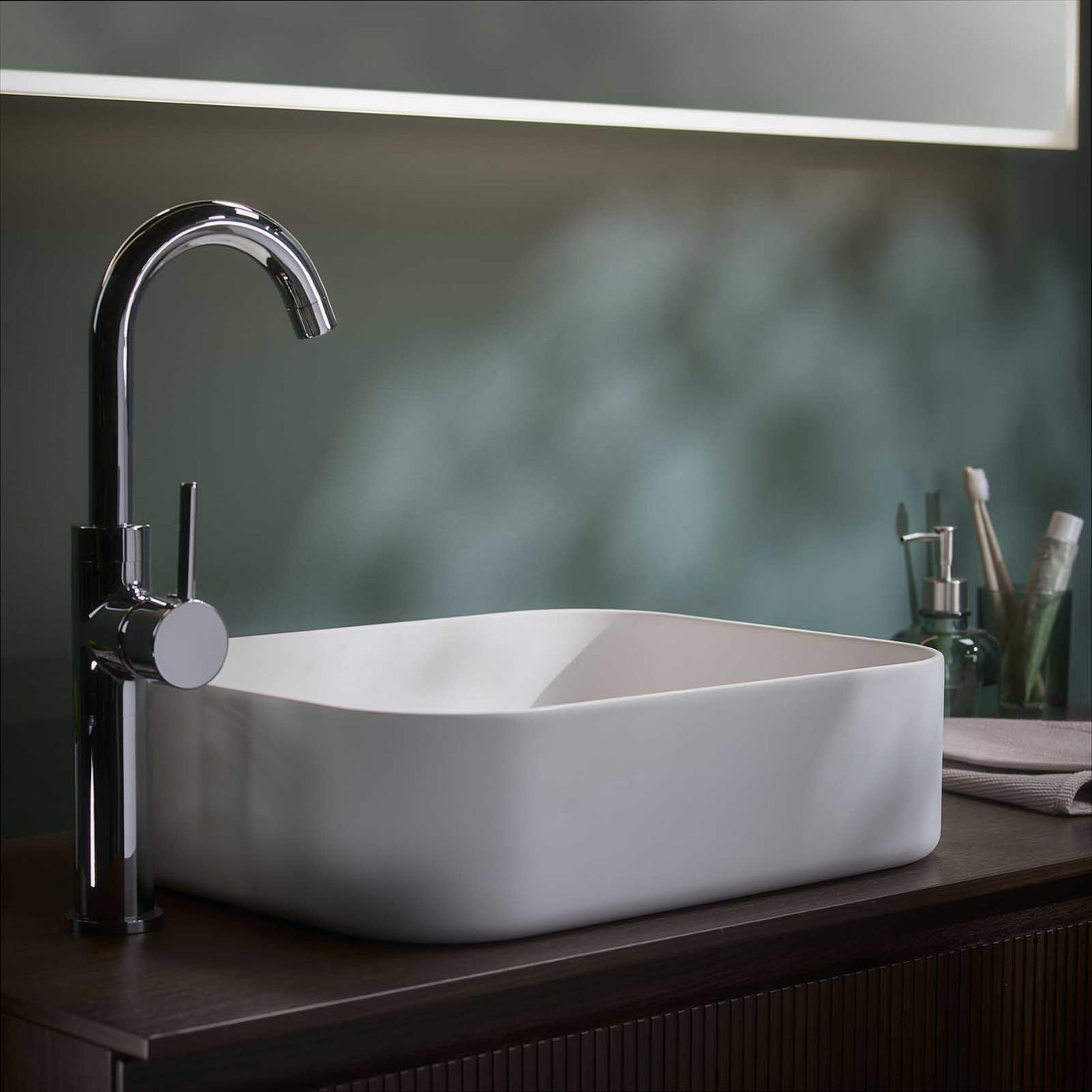GoodHome Tekapo Matt White Rectangular Counter top Basin (W)45cm - Image 6