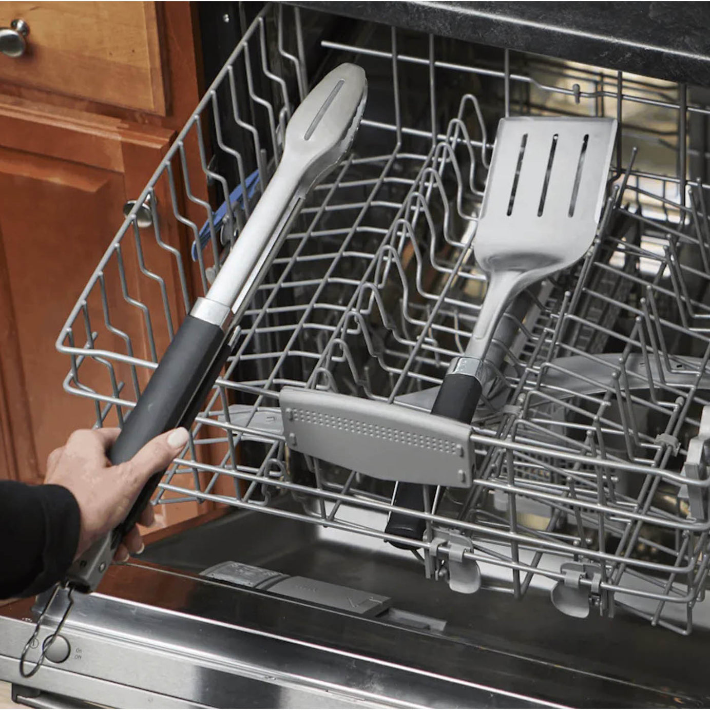BBQ Tool Set Tongs And Spatula Barbecue Stainless Steel Accessories Soft Handle - Image 4