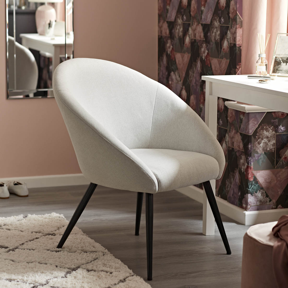 Relaxer Accent Chair Living Room Bedroom Light Grey Linen Effect (H)845 (W)730 - Image 1