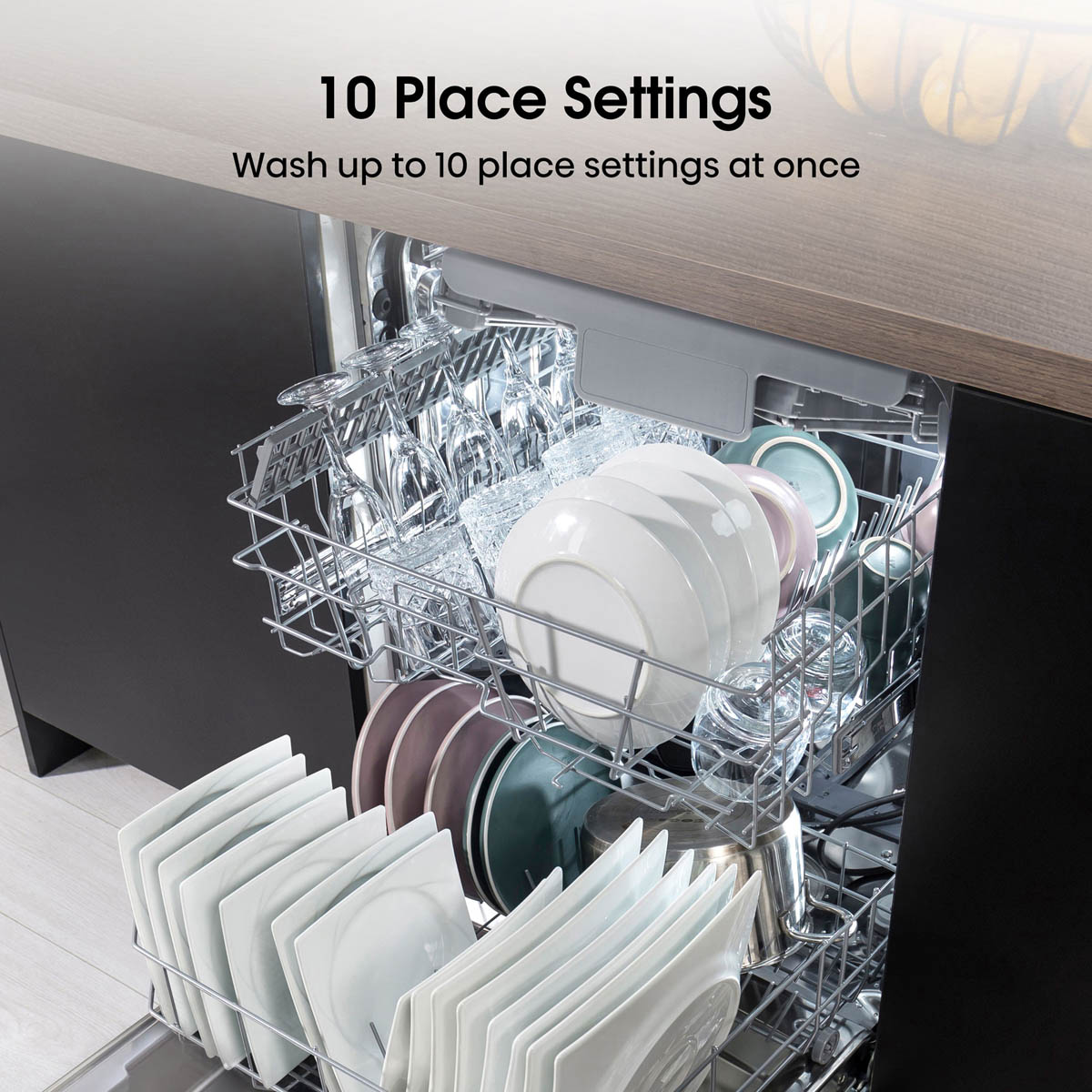 Hisense HV523E15UK_BK Integrated Slimline Dishwasher - Image 4