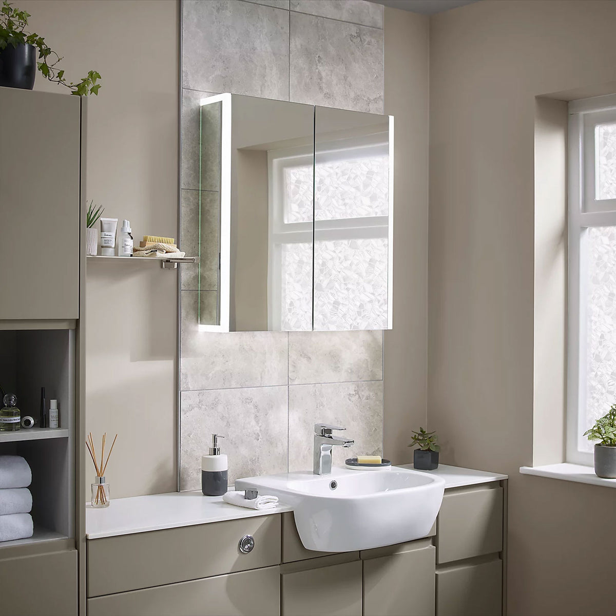 Grey Linen Bathroom Mirror Unit Cabinet 600mm Wall Mounted Storage - Image 2