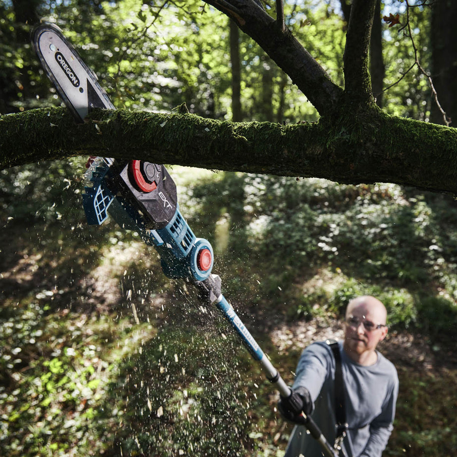 Erbauer Pole Saw Cordless 18V 6.0/3.0Ah Li-Ion ERI1020PLS Garden Chainsaw - Image 8