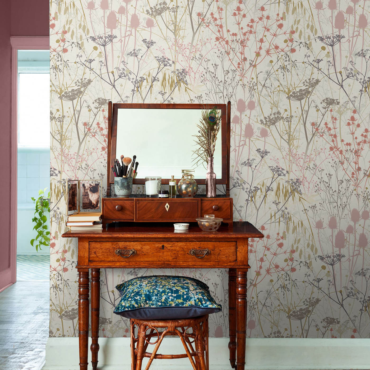 Clarissa Hulse Wallpaper Summer Border Matt Cream Pink Purple Smooth 5.2m² - Image 3