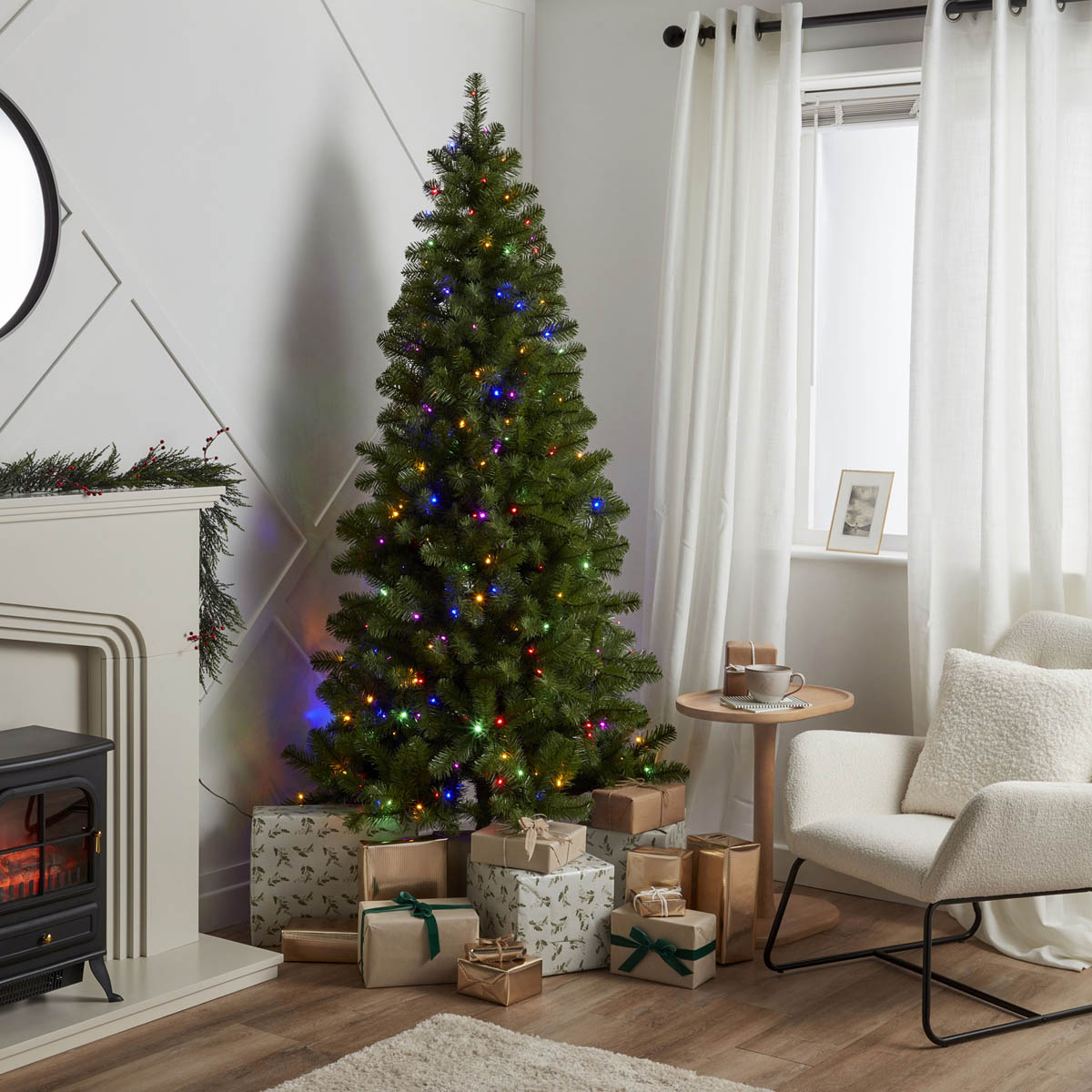 Artificial Christmas tree 6ft Pre-lit Full Delphini Multicolour LED Hinged Green - Image 4