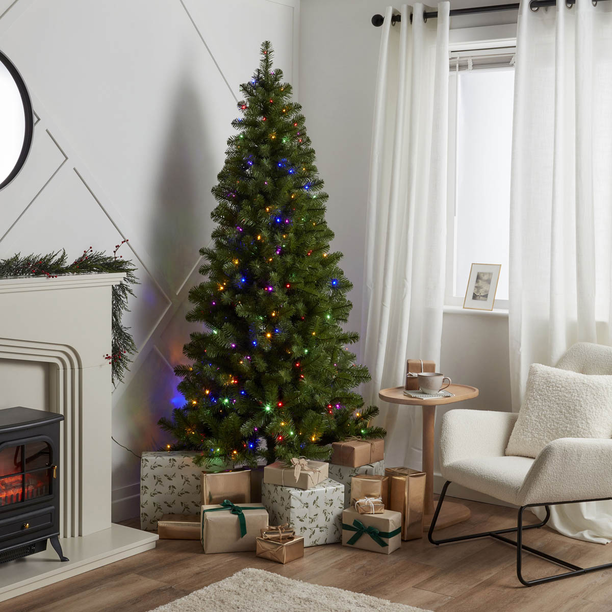 Artificial Christmas tree 6ft Pre-lit Full Delphini Multicolour LED Hinged Green - Image 6