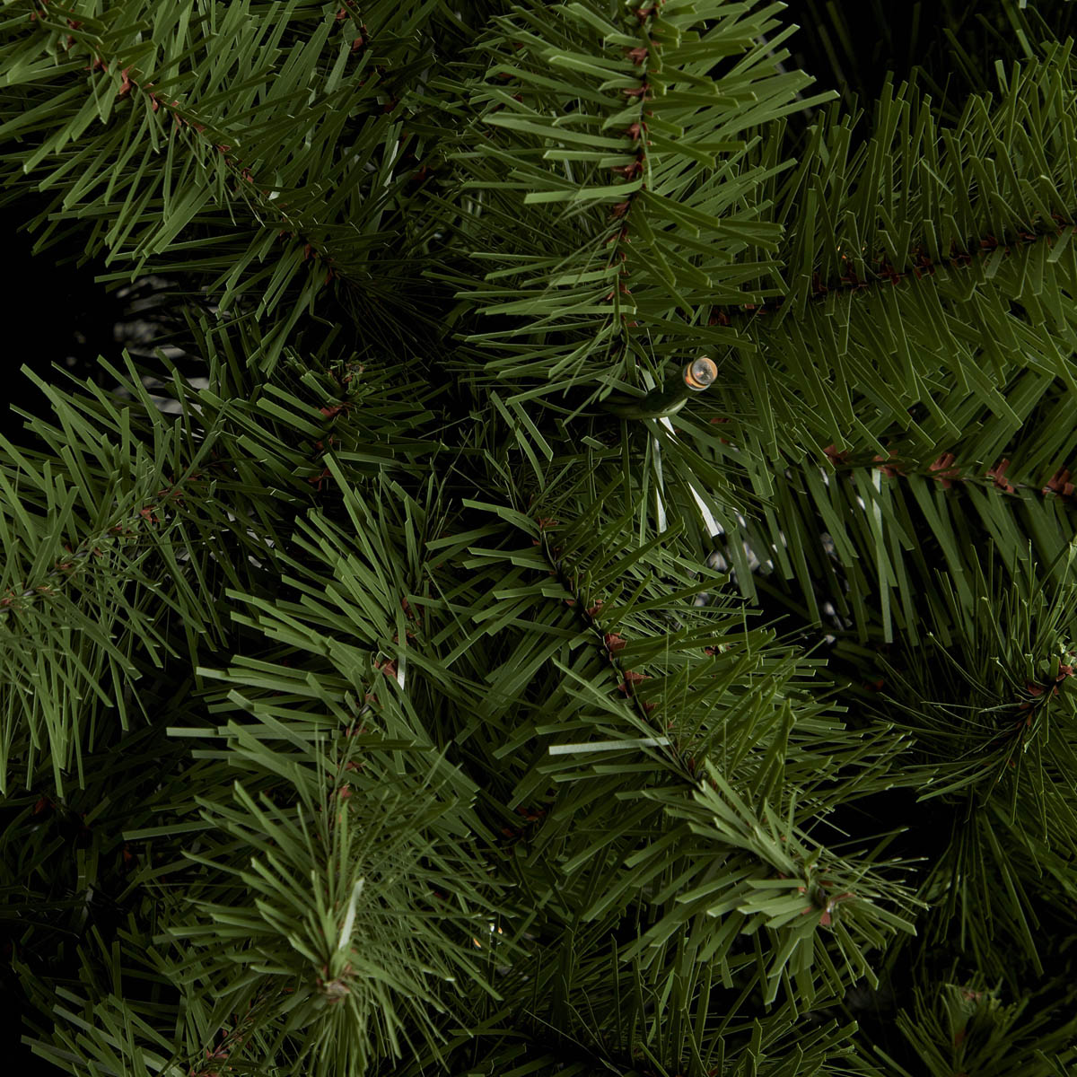 Artificial Christmas tree 6ft Pre-lit Full Delphini Multicolour LED Hinged Green - Image 8