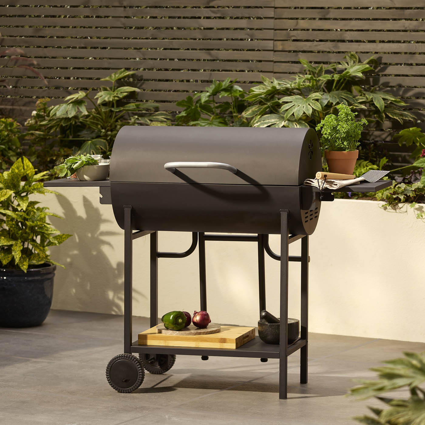 Stockton Black Barrel double grill Charcoal BBQ - Image 2