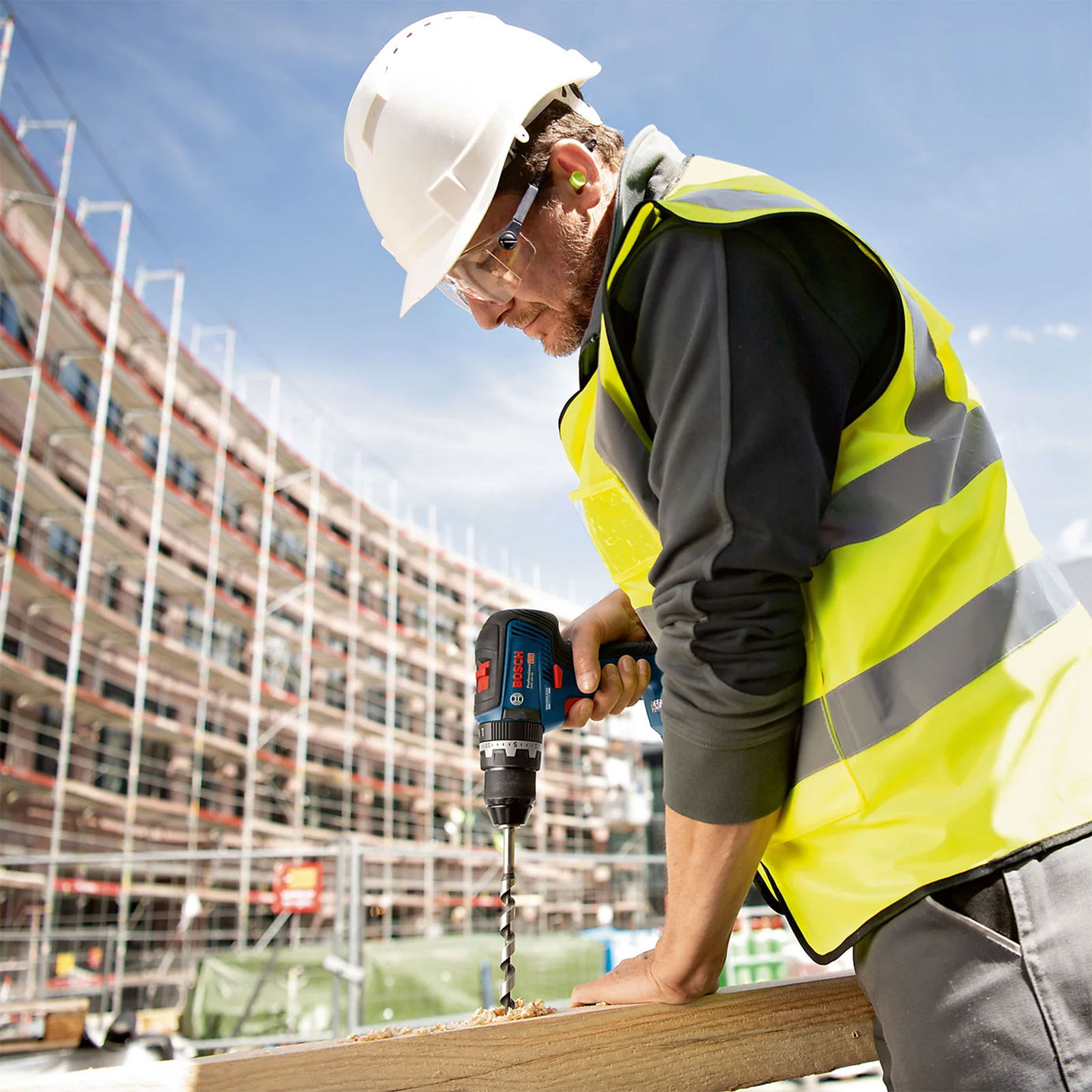 Bosch Professional GSB 18V-55 Brushless Combi Drill 2x4Ah Batteries - Image 7