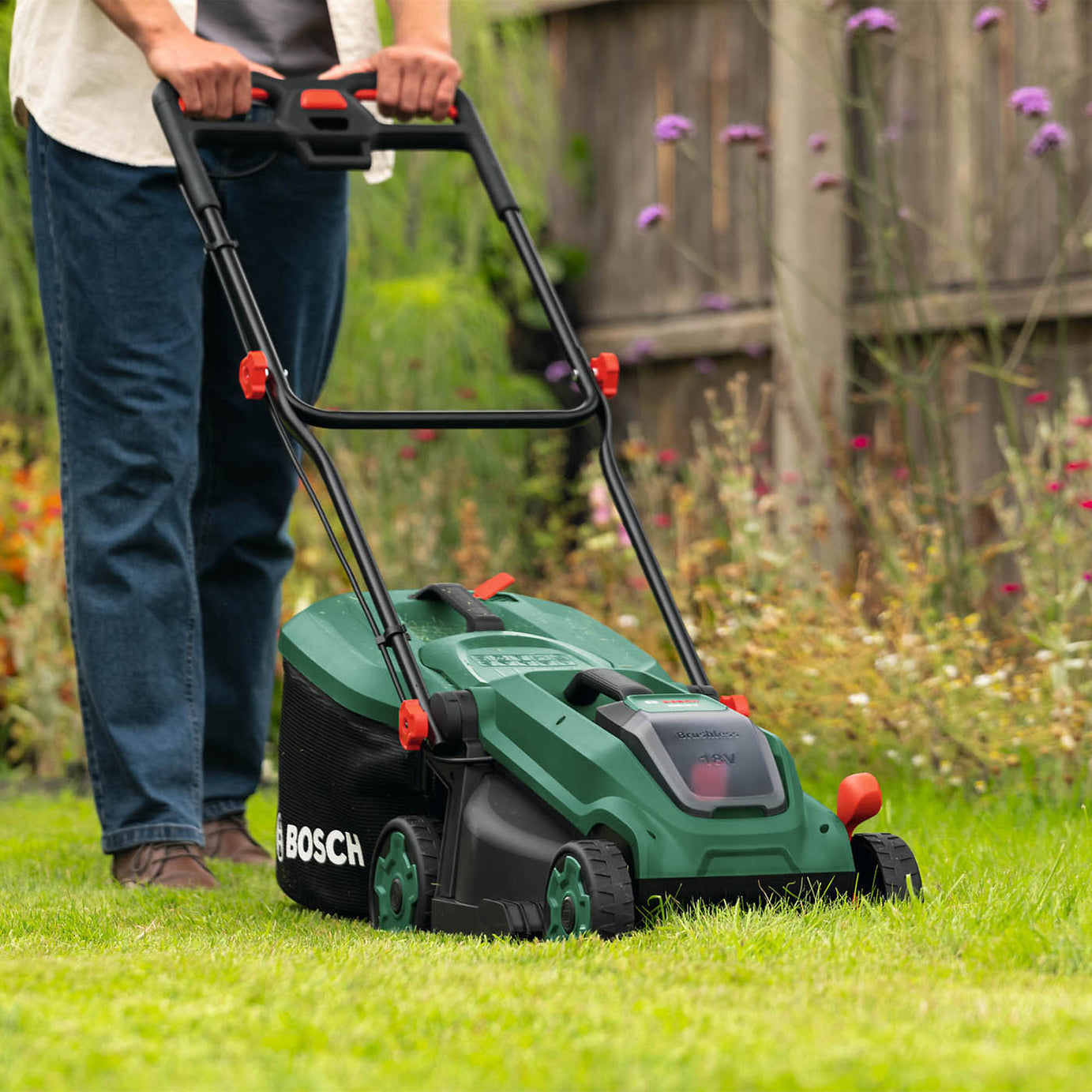 Bosch Lawnmower Cordless 18V Li-Ion 06008B9N01 34cm Grass Cutter Body Only - Image 4