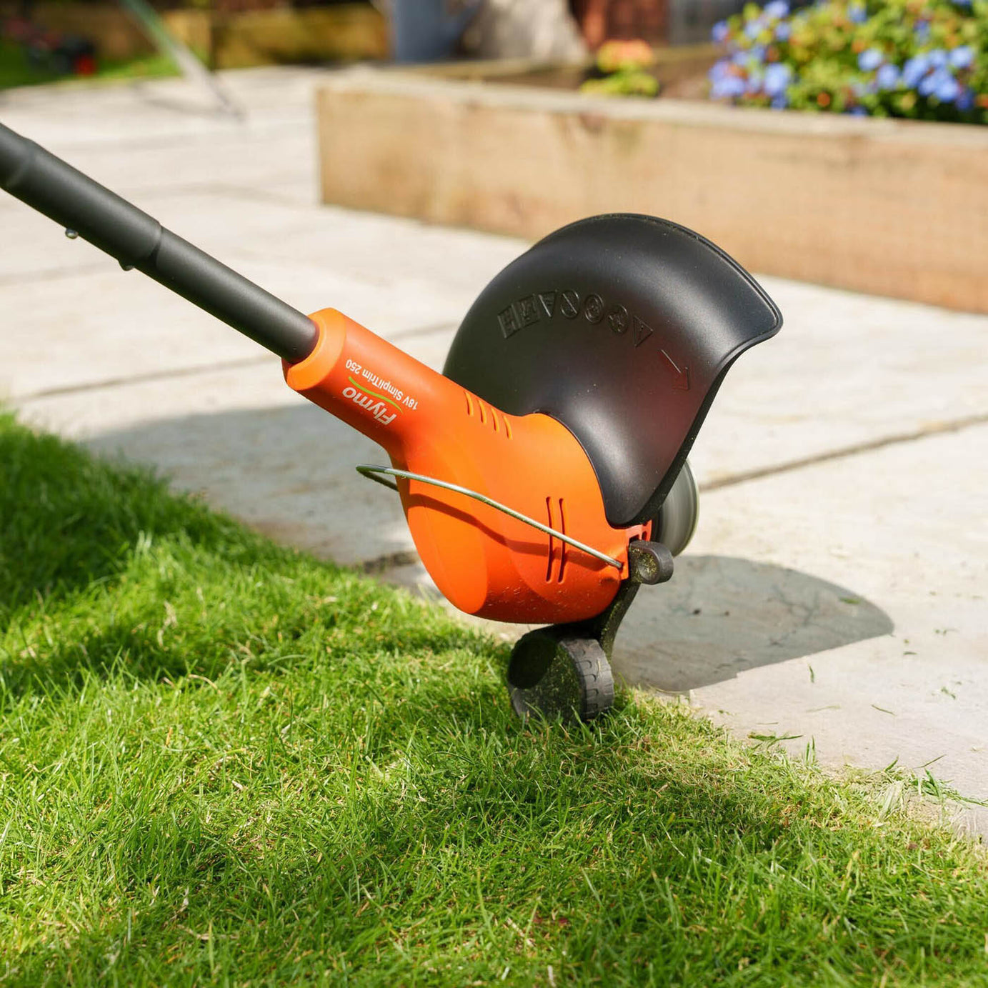 Flymo Grass Trimmer Cordless 18V 2Ah Li-Ion 970764101 250mm Grass Cutter - Image 2