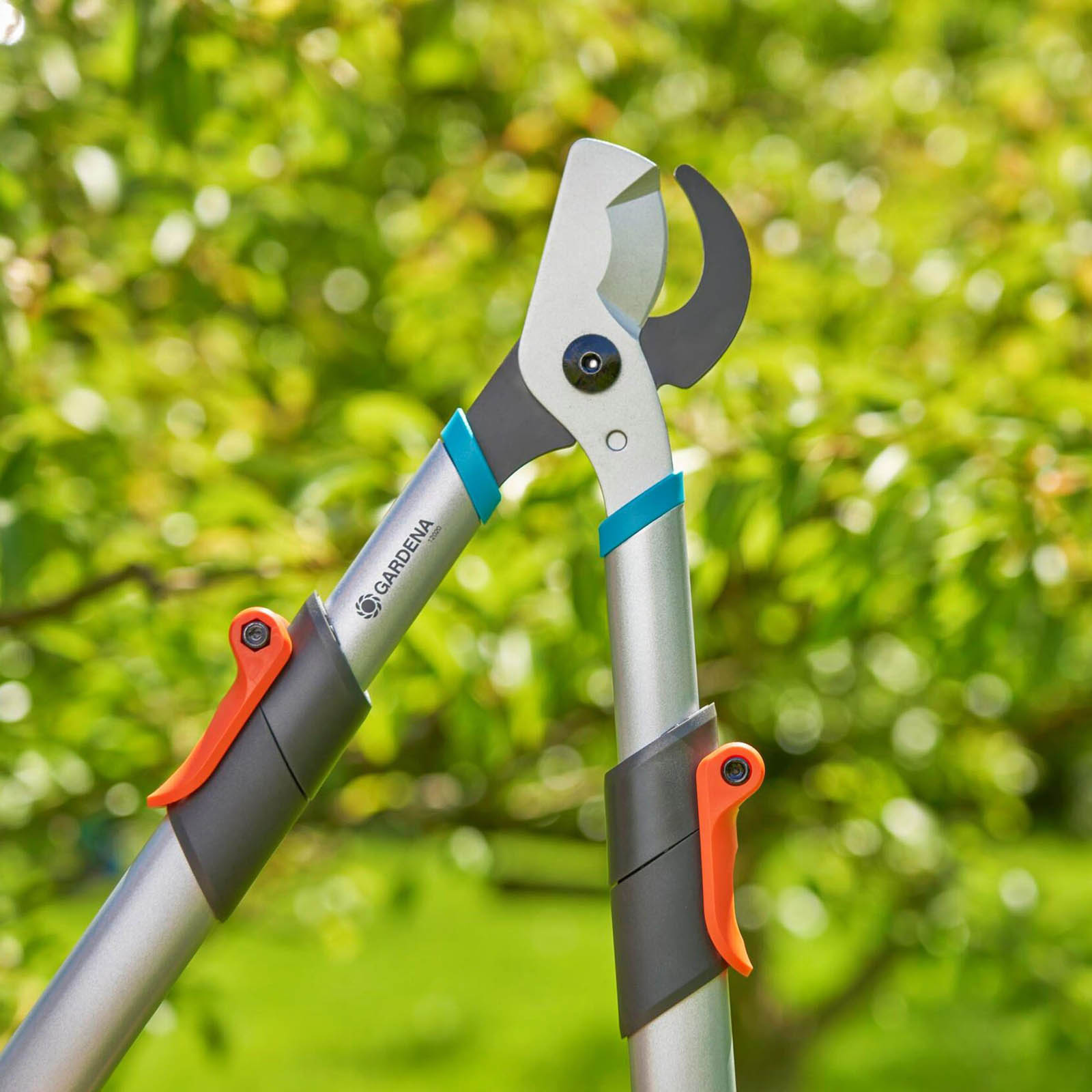 Gardena Steel Ergonomic Loppers - Image 2