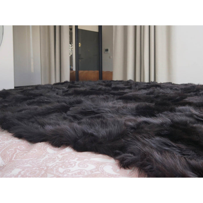 Throw Blanket Faux Fur Black Warm Soft Plush Bed Cover Bedspread 119 x 152 cm - Image 2