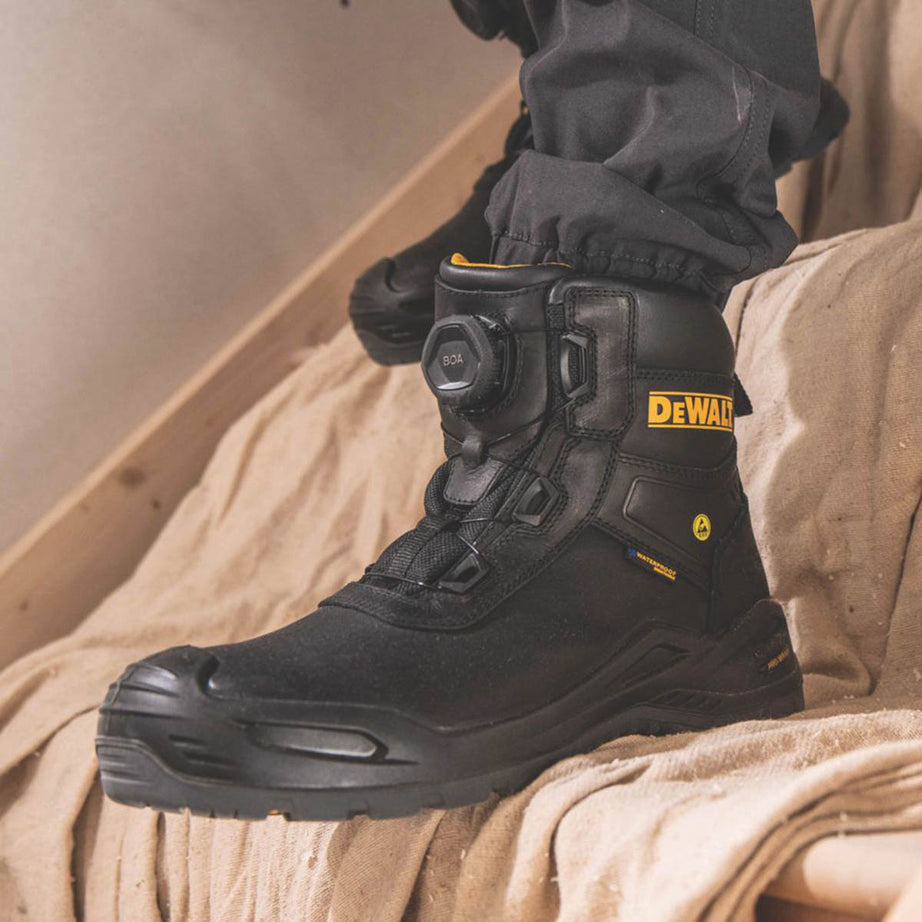 DeWalt Safety Boots Mens Wide Fit Black Leather Waterproof Composite Toe Size 9 - Image 2