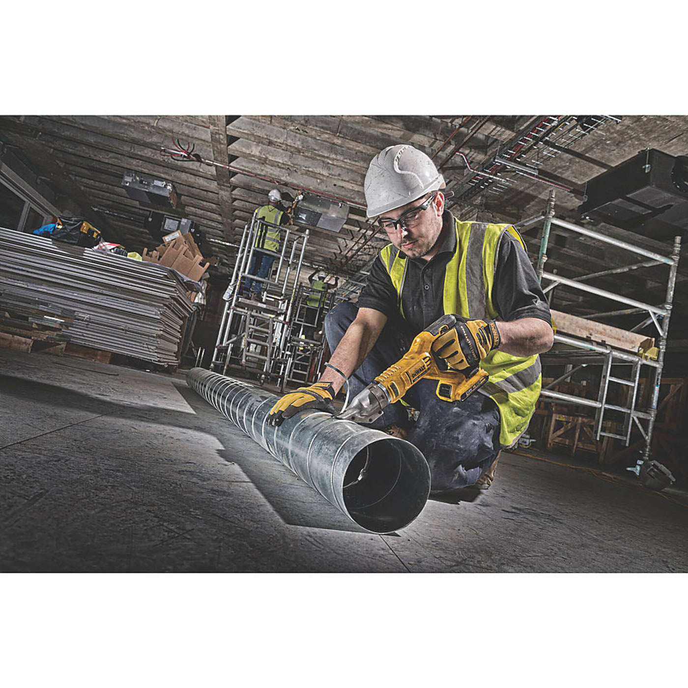 DeWalt Metal Shears Cordless DCS491NXJ Variable Speed Trigger 2450 Spm Body Only - Image 2