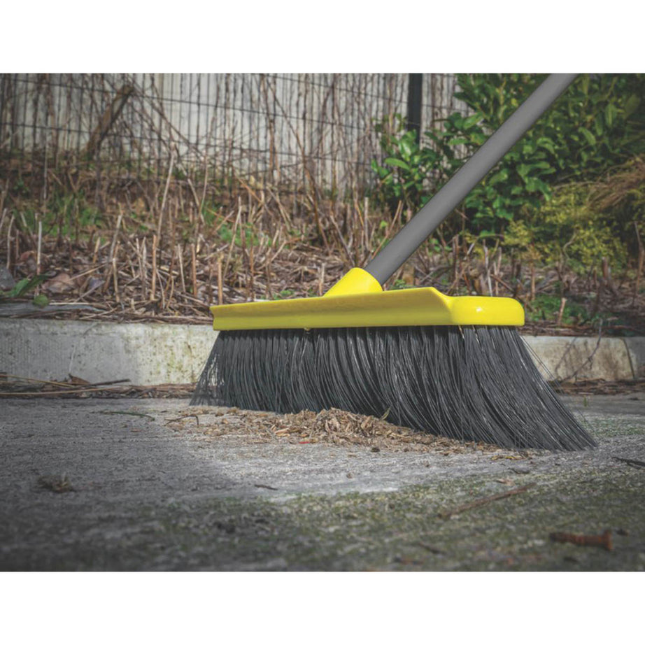 Red Gorilla Broom 18" (50cm) - Image 3