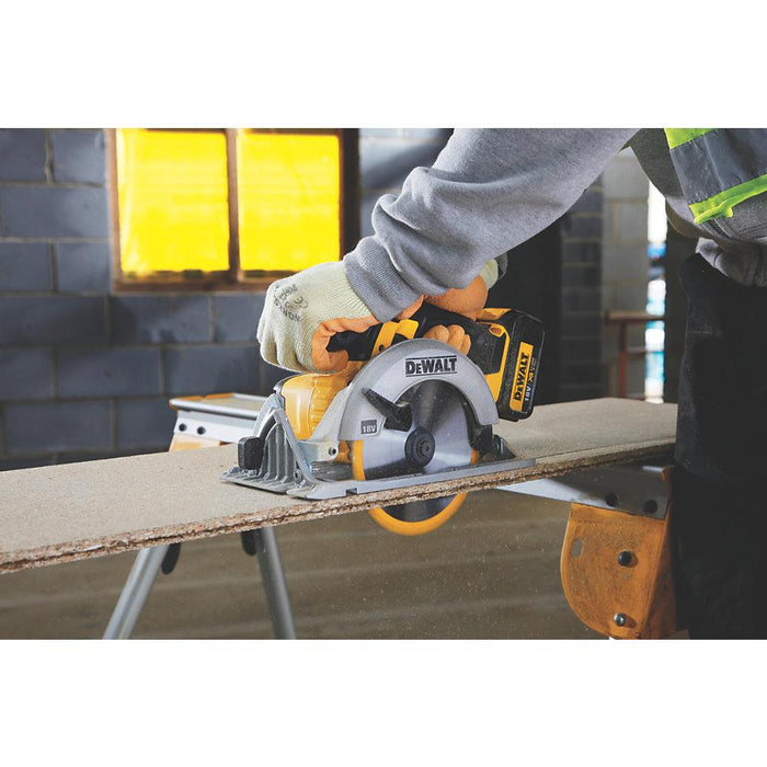 DeWalt Circular Saw 165mm Cordless DCS391 TCT Blade 18V Li-Ion XR Bare Unit - Image 4