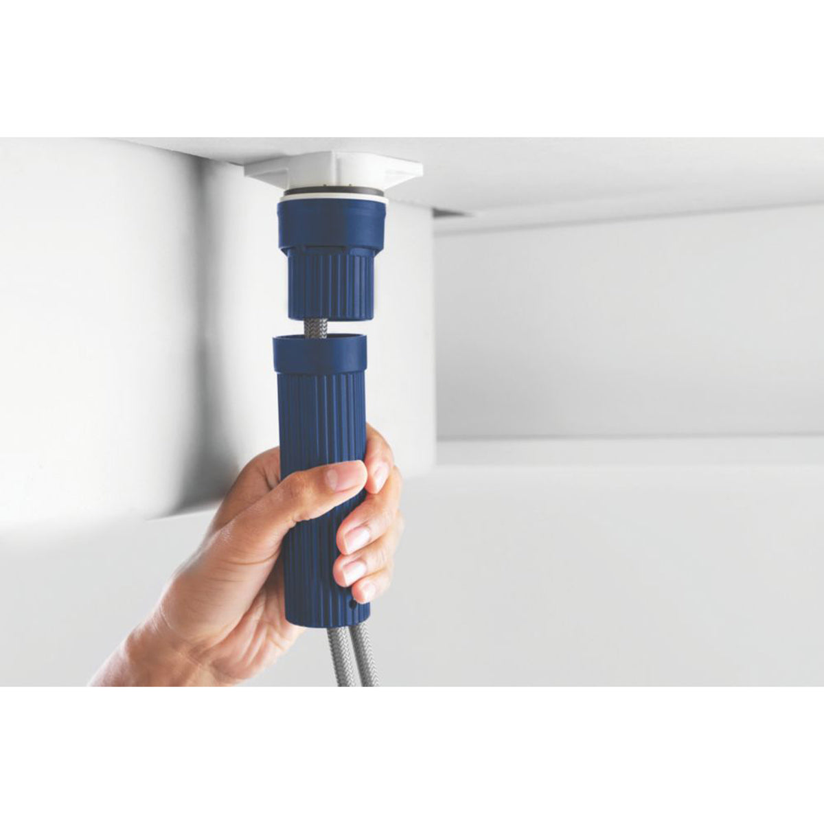 Kitchen MixerTap U-Spout Matt Black Single Side Lever Swivel Spout Modern - Image 5