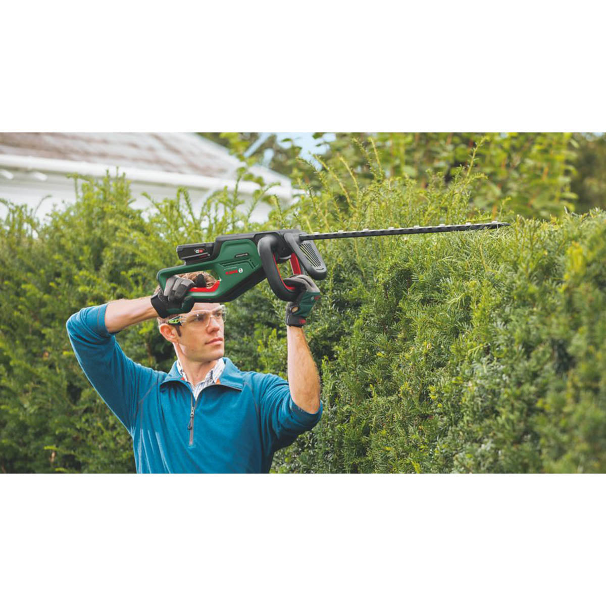 Bosch Hedge Trimmer Cordless Brushless Li-Ion 2.5Ah Bush Branch Cutter 18V - Image 2