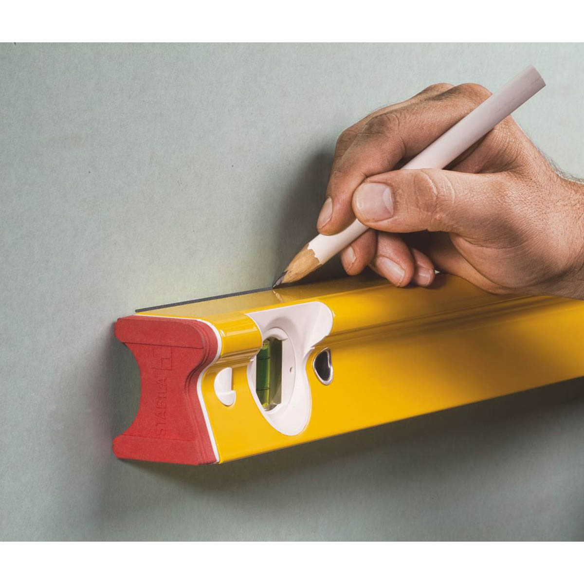 Stabila Spirit Level R-Type Lightweight Extra Wide Surface Accurate 78" (200cm) - Image 4