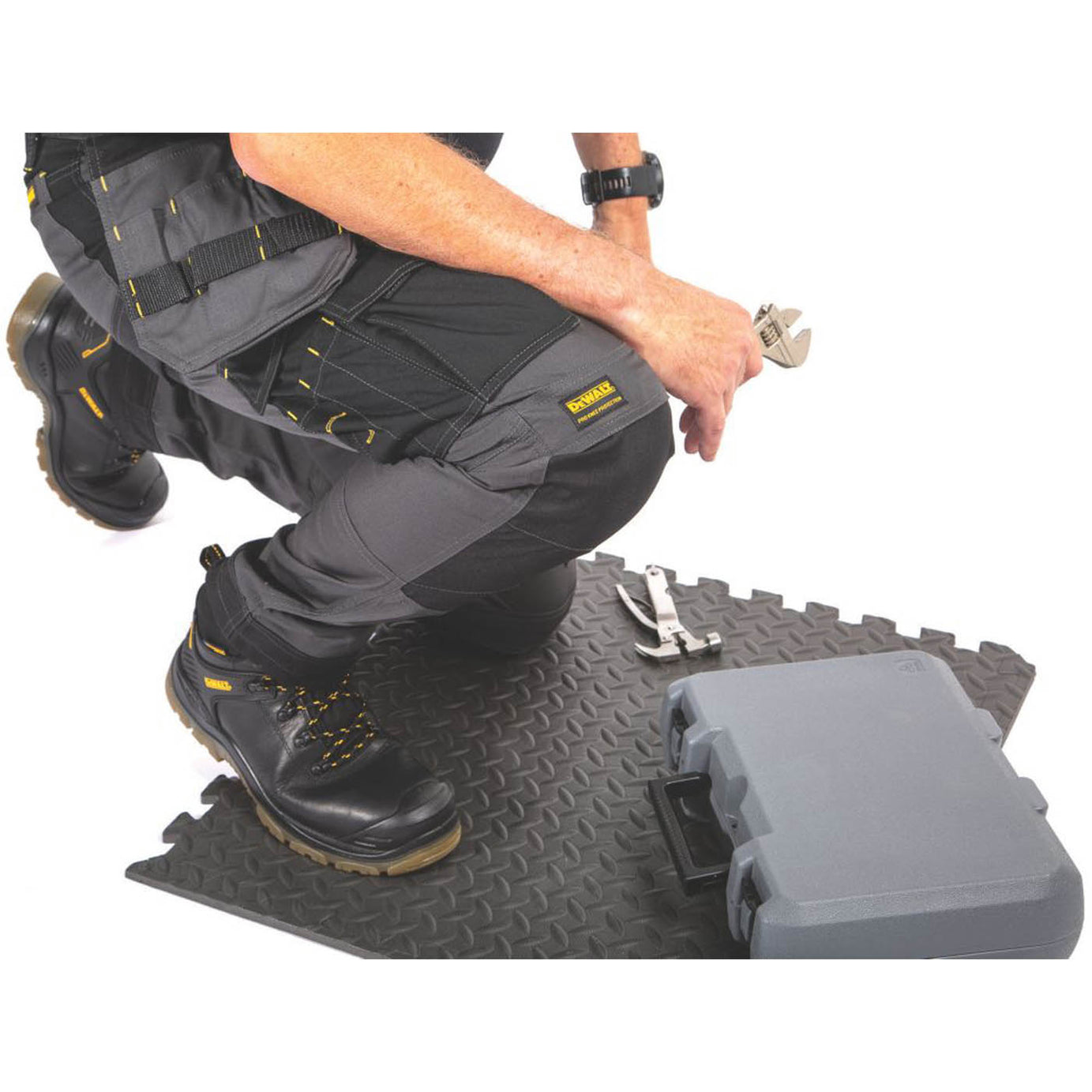 DeWalt Work Trousers Holster Mens Slim Fit Charcoal Grey Multi Pockets 30"W 31"L - Image 6