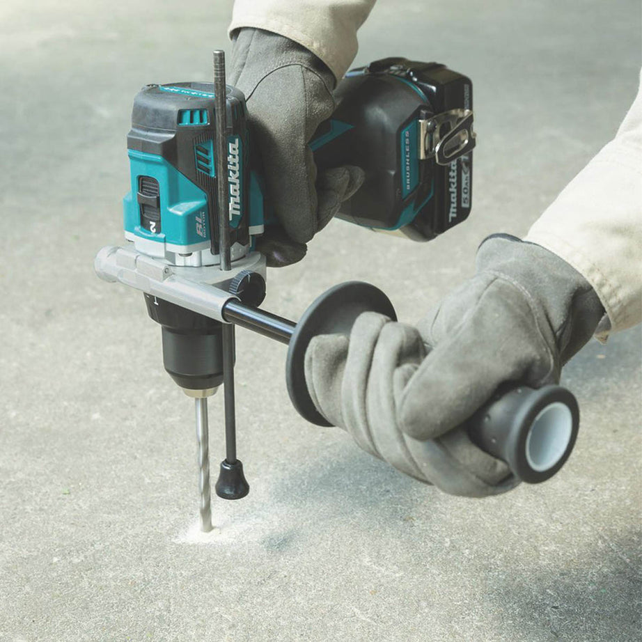 Makita Combi Drill Impact Driver Kit Cordless 18V 2x5.0Ah Li-Ion DLX2412STJ - Image 6