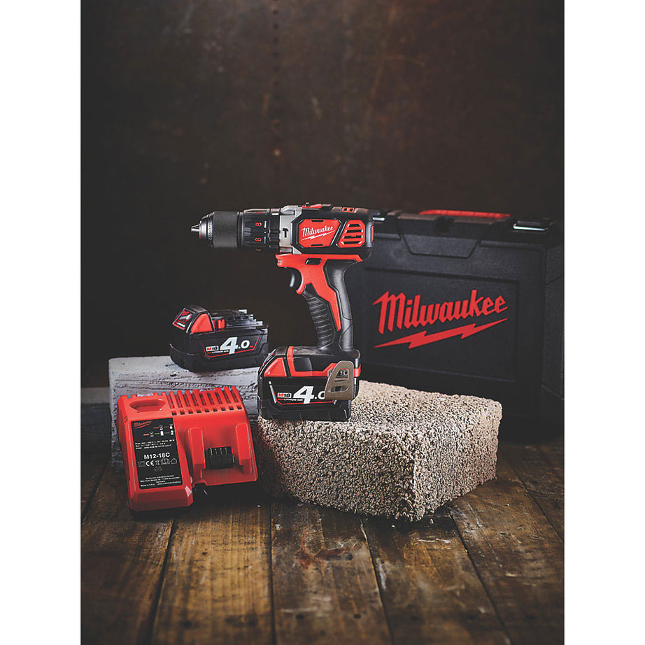 Milwaukee Combi Drill Cordless LED Work Light 18V 2 x 4.0Ah Li-Ion - Image 6
