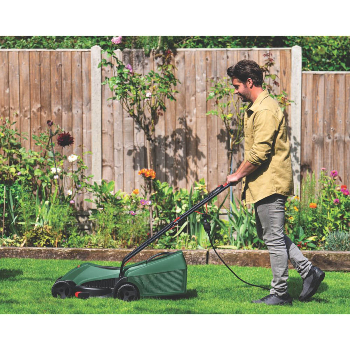 Bosch Lawnmower Electric EasyRotak 32cm Garden Grass Cutter Lightweight 1200W - Image 3