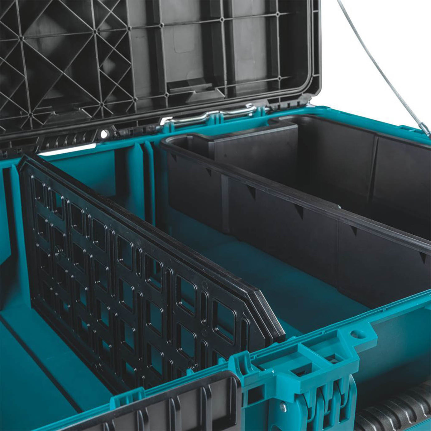 Makita Large Tool Box Maktrak Impact Resistant Dual Hinged Removable Lid 80cm - Image 3